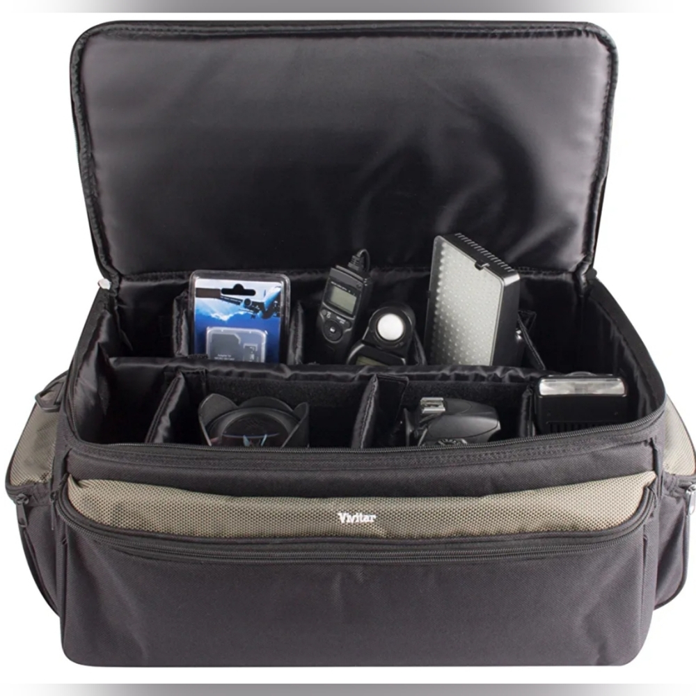 Vivitar VIV-RGC-12 Deluxe Pro Camera Camcorder Rugged Carrying Case, X-Large